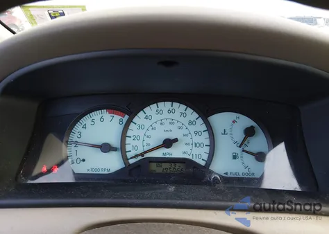 2004 Toyota Corolla Le z USA, uszkodzony, nr VIN 2T1BR32E04C192234